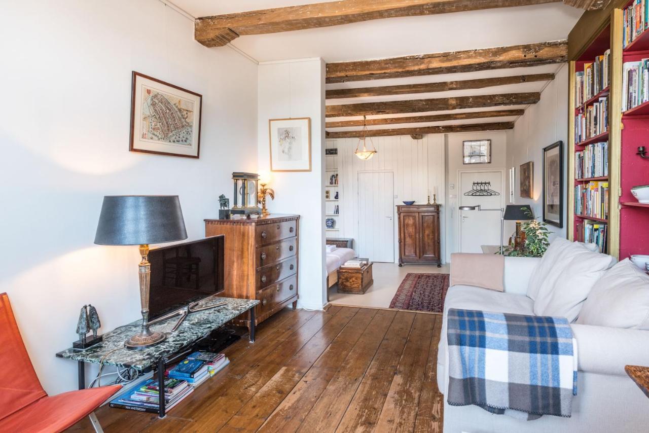 Classy 17th C Canalhouse Guest house